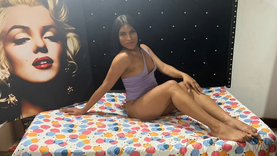 Free Live Sex Chat With VickyMendoza